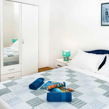 Apartmani Ami Podstrana Esterno foto