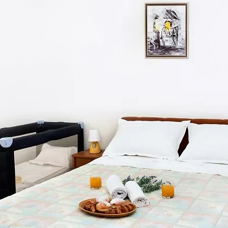 Apartmani Ami Podstrana Esterno foto
